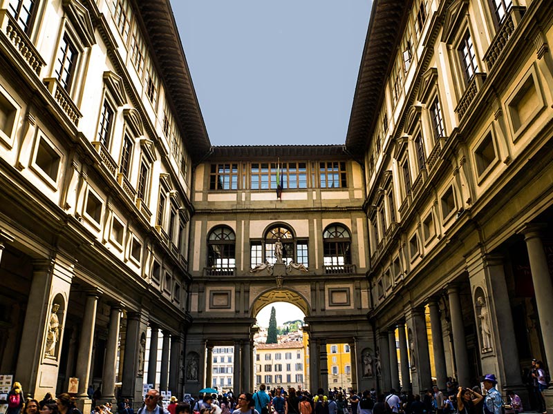 Visitatori presso gli Uffizi di Firenze