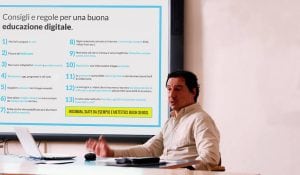 Consigli e regole per una buona educazione digitale